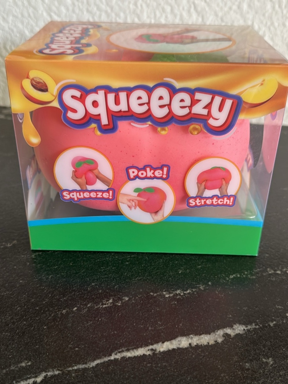 Squeeezy peach squishy NIB
